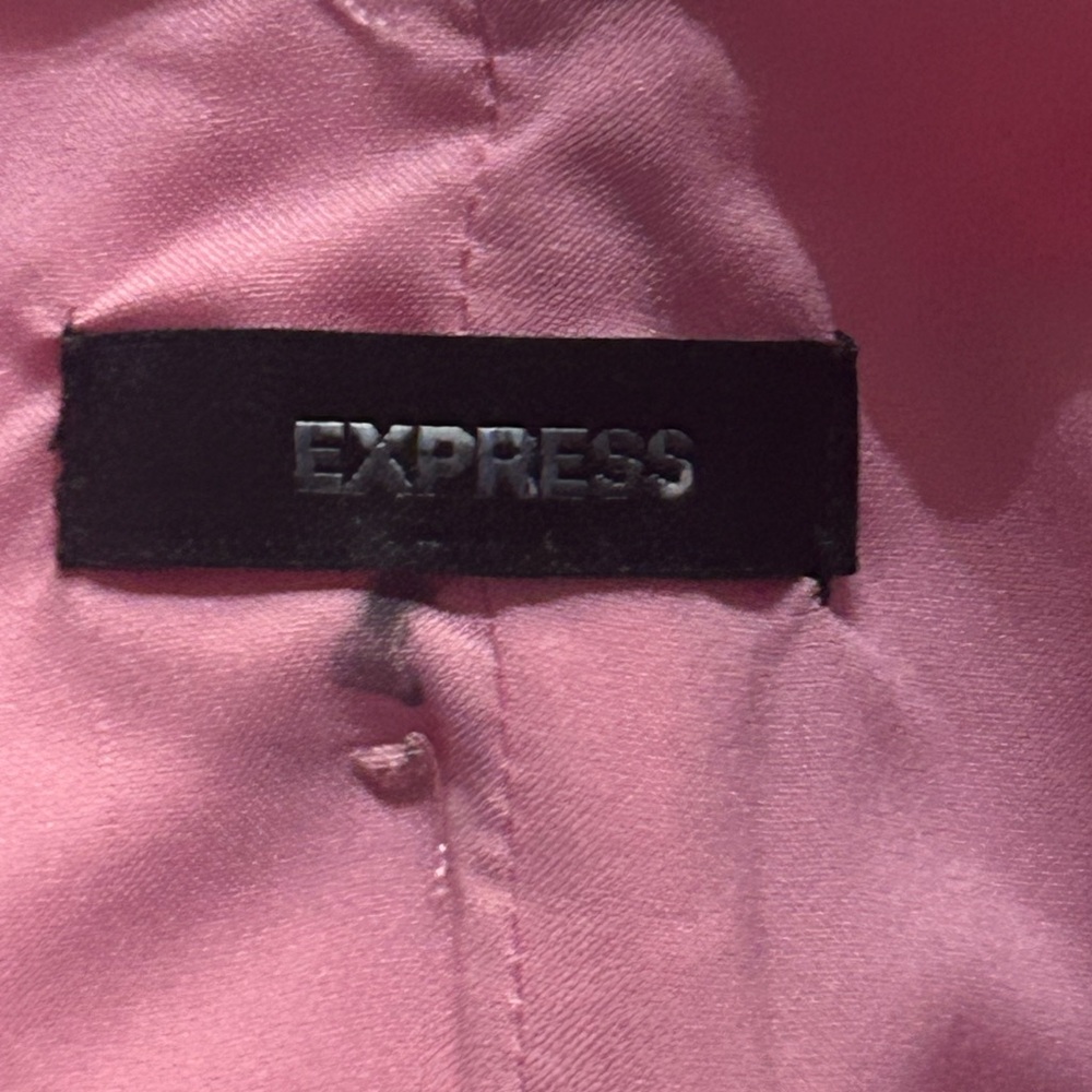 Express High Neck Low Back Button Tailored Tank - Picture 4 of 5
